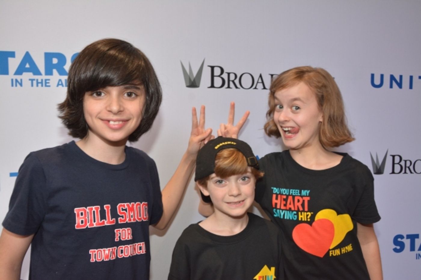 Photo Coverage: Hangin' with the Stars of 2015 Stars In The Alley!  Image
