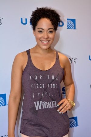 Lilli Cooper @ BroadwayWorld Lilli Cooper Photo