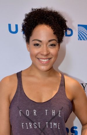 Lilli Cooper @ BroadwayWorld Lilli Cooper Photo