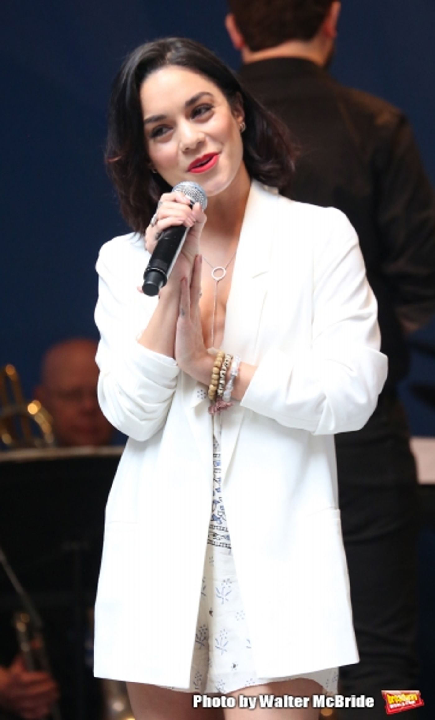 Photo Coverage: Singin' in the Street! Broadway Unites for Another Year of Stars in the Alley - Part One  Image