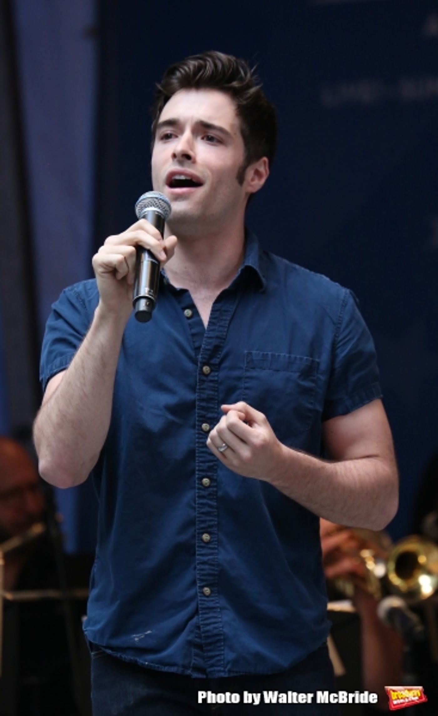 Photo Coverage: Singin' in the Street! Broadway Unites for Another Year of Stars in the Alley - Part One  Image