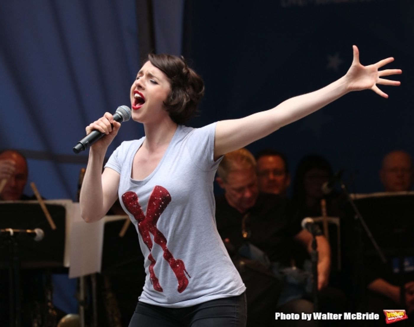 Photo Coverage: Singin' in the Street! Broadway Unites for Another Year of Stars in the Alley - Part One  Image