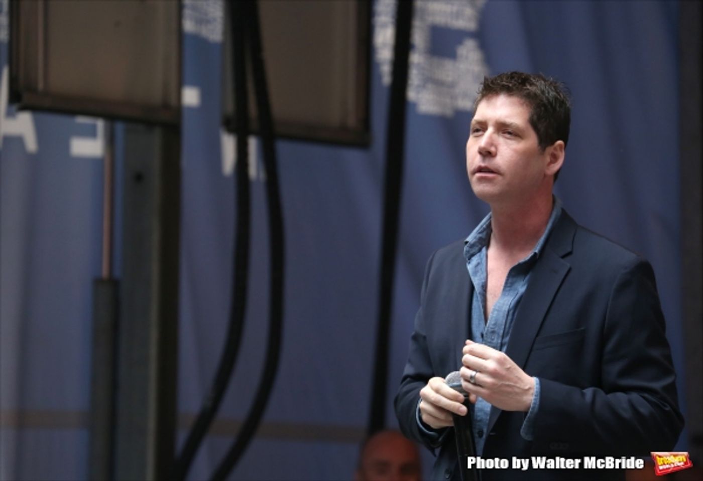 Photo Coverage: Singin' in the Street! Broadway Unites for Another Year of Stars in the Alley - Part One  Image