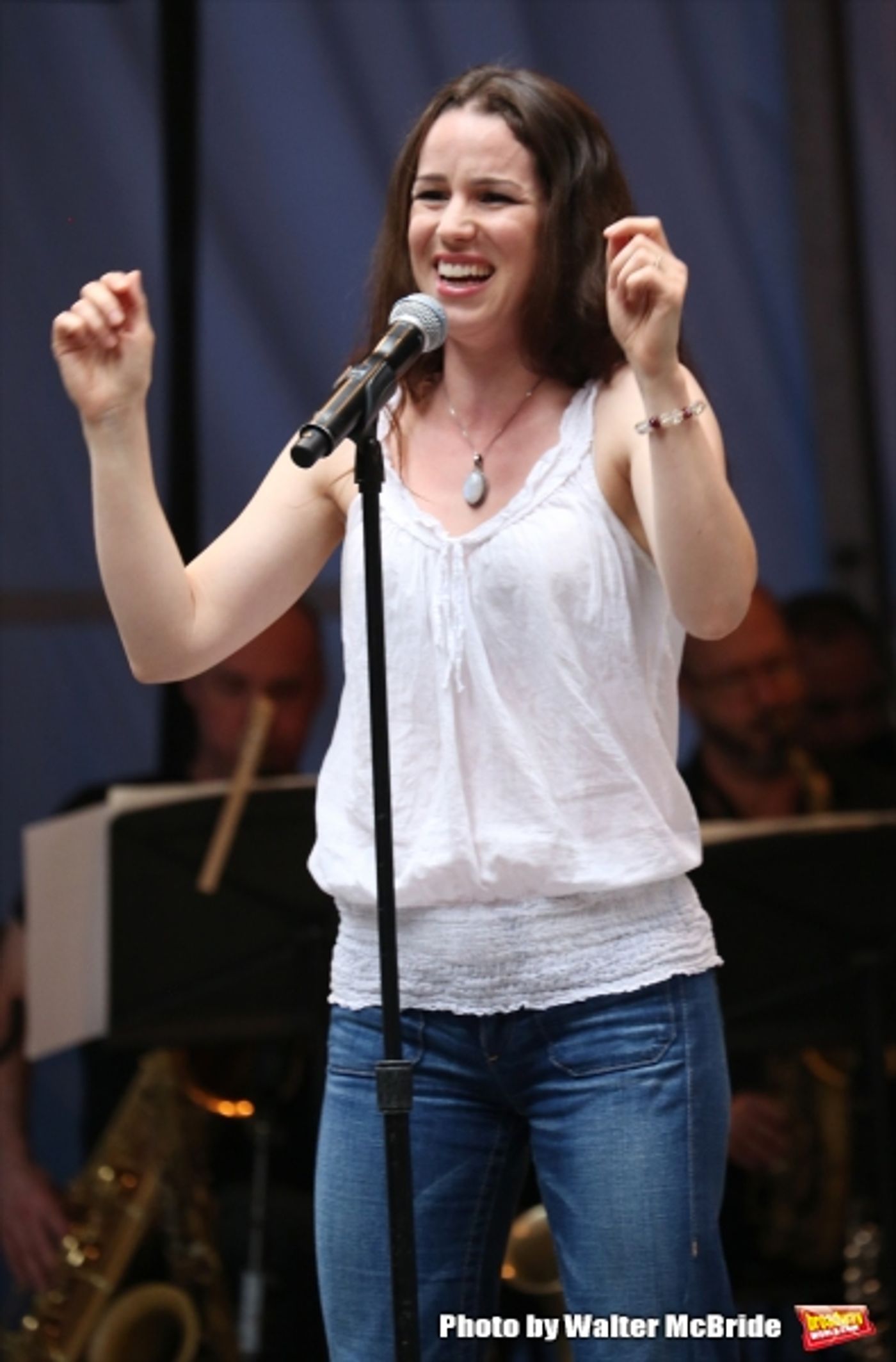 Photo Coverage: Singin' in the Street! Broadway Unites for Another Year of Stars in the Alley - Part One  Image