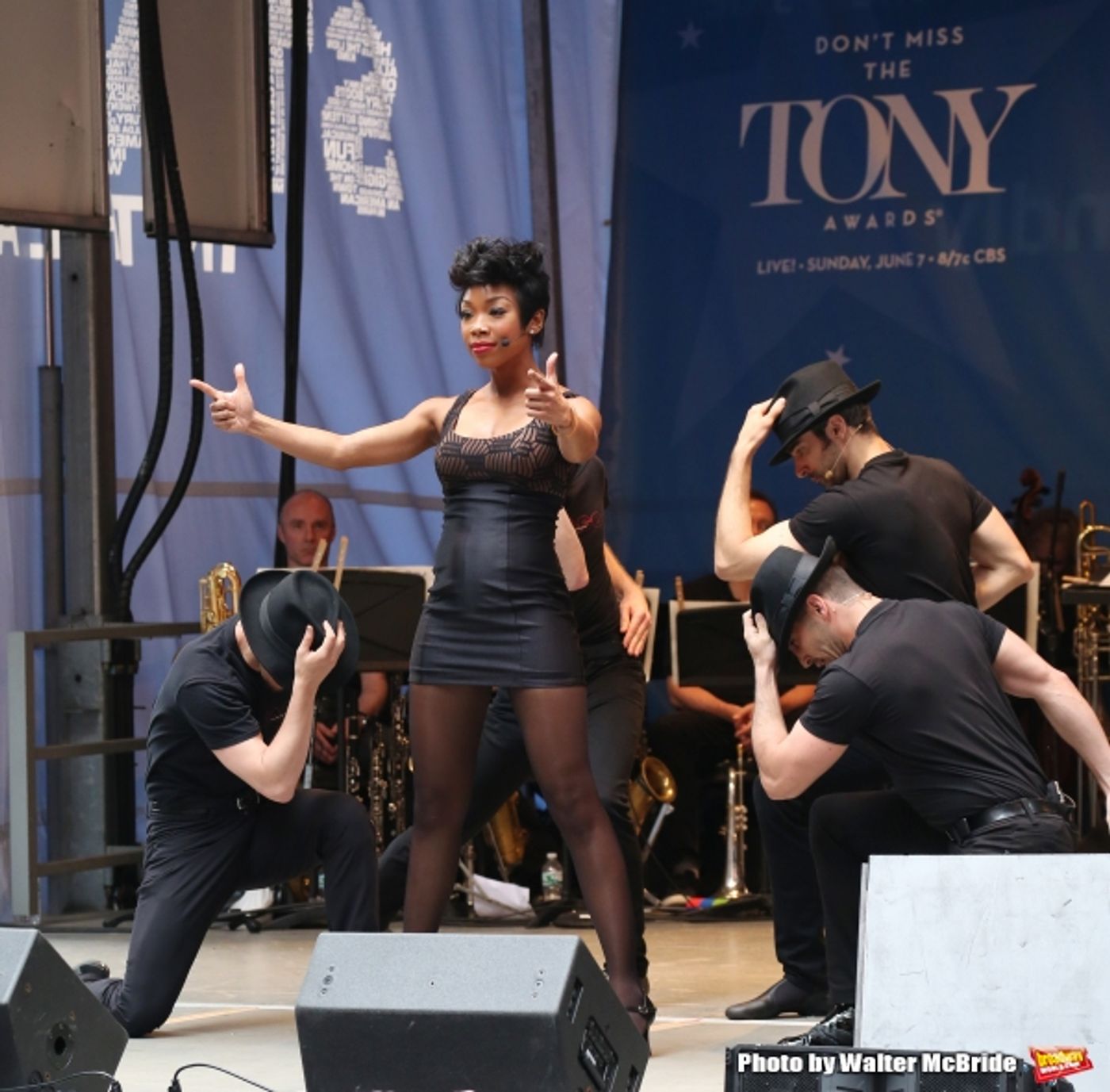 Photo Coverage: Singin' in the Street! Broadway Unites for Another Year of Stars in the Alley - Part One  Image