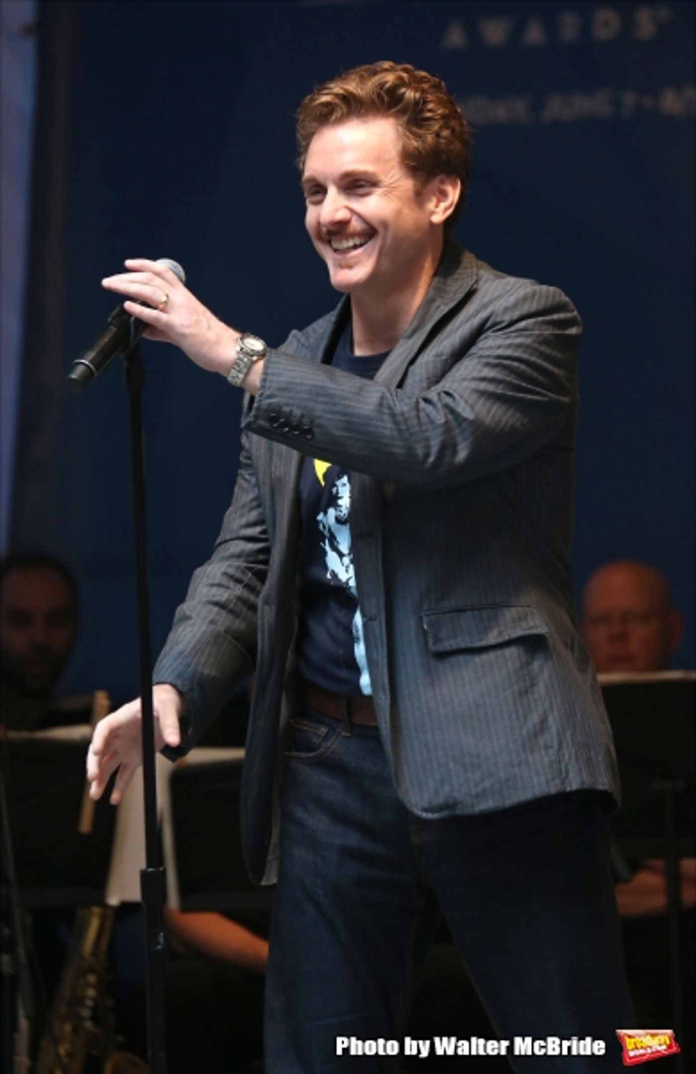 Photo Coverage: Singin' in the Street! Broadway Unites for Another Year of Stars in the Alley - Part Two  Image