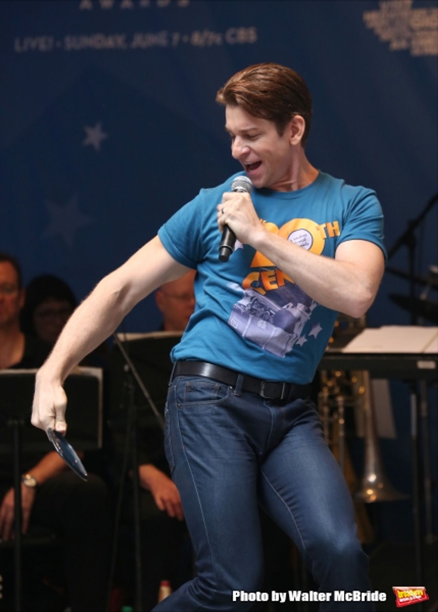 Photo Coverage: Singin' in the Street! Broadway Unites for Another Year of Stars in the Alley - Part Two  Image