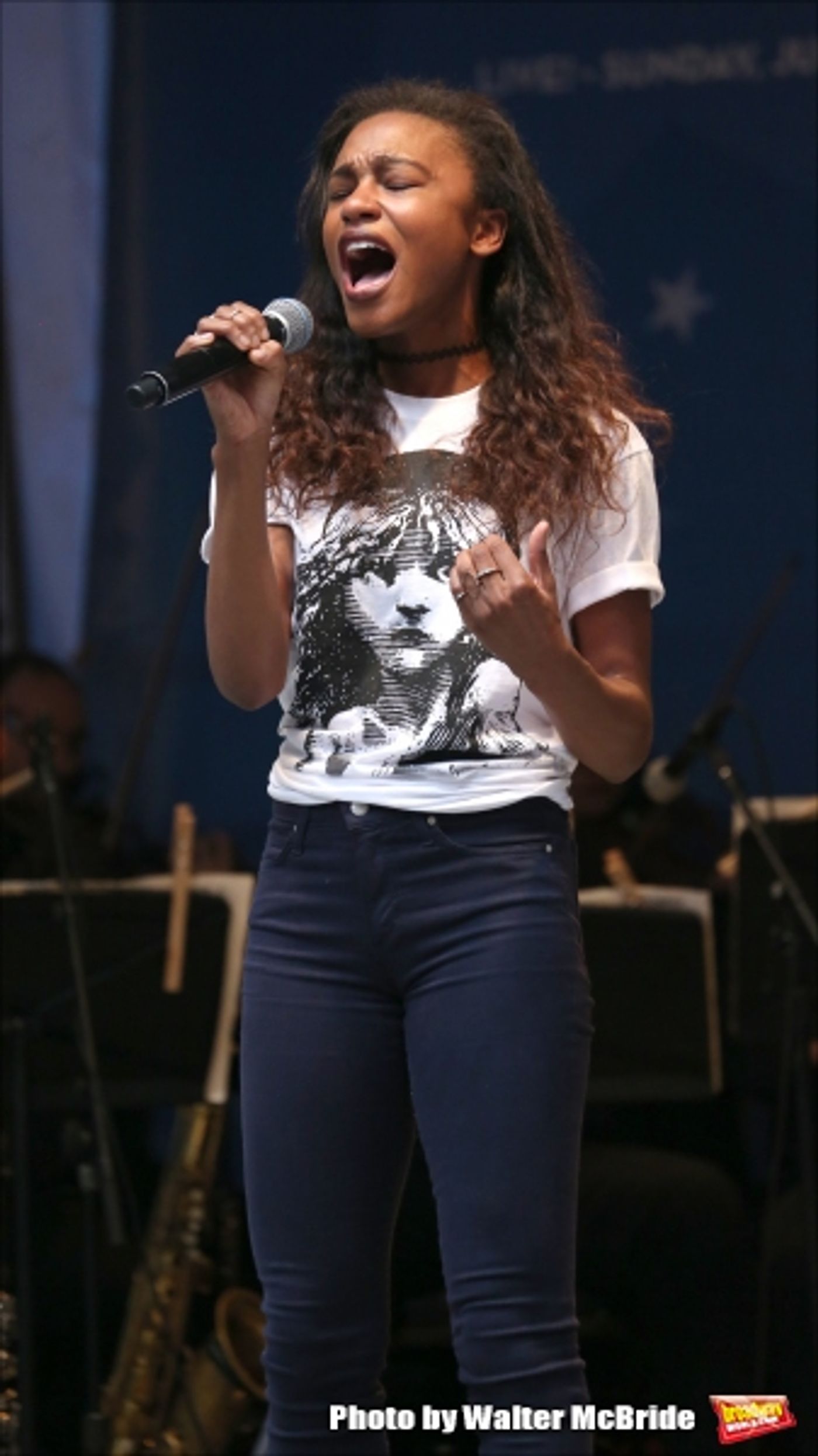 Photo Coverage: Singin' in the Street! Broadway Unites for Another Year of Stars in the Alley - Part Two  Image