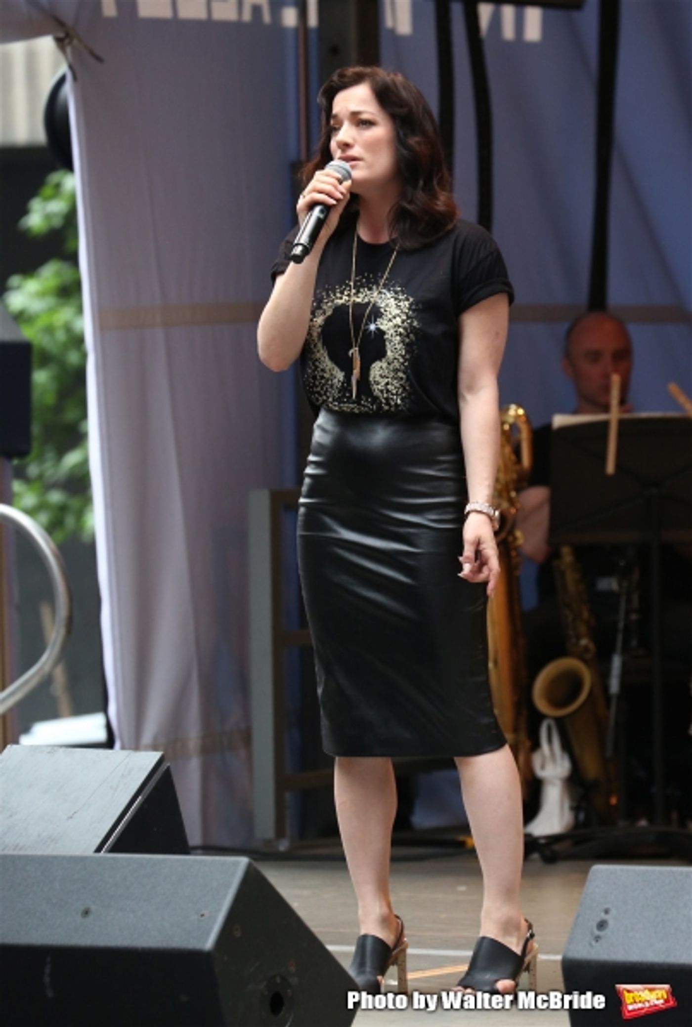 Photo Coverage: Singin' in the Street! Broadway Unites for Another Year of Stars in the Alley - Part Two  Image