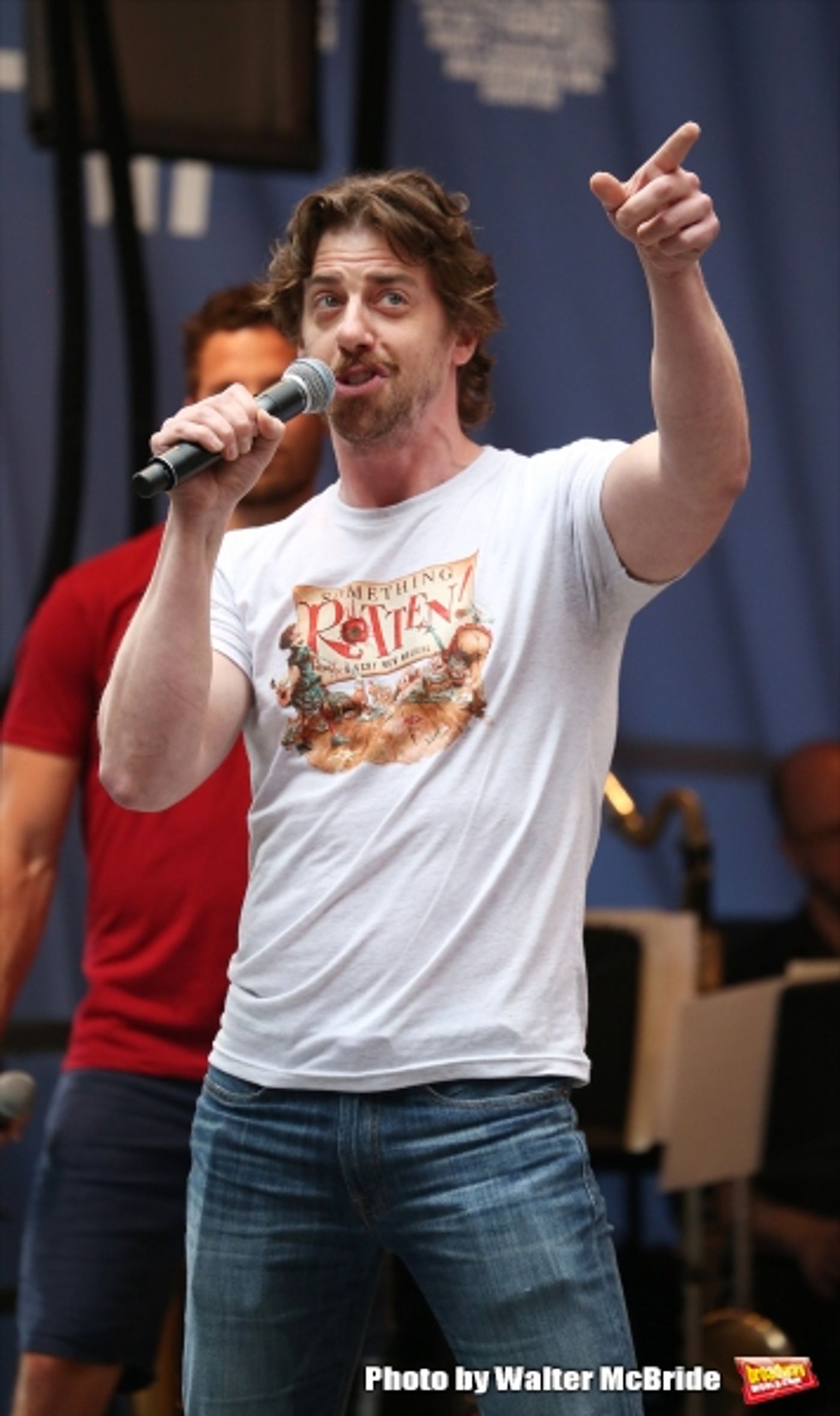 Photo Coverage: Singin' in the Street! Broadway Unites for Another Year of Stars in the Alley - Part Two  Image