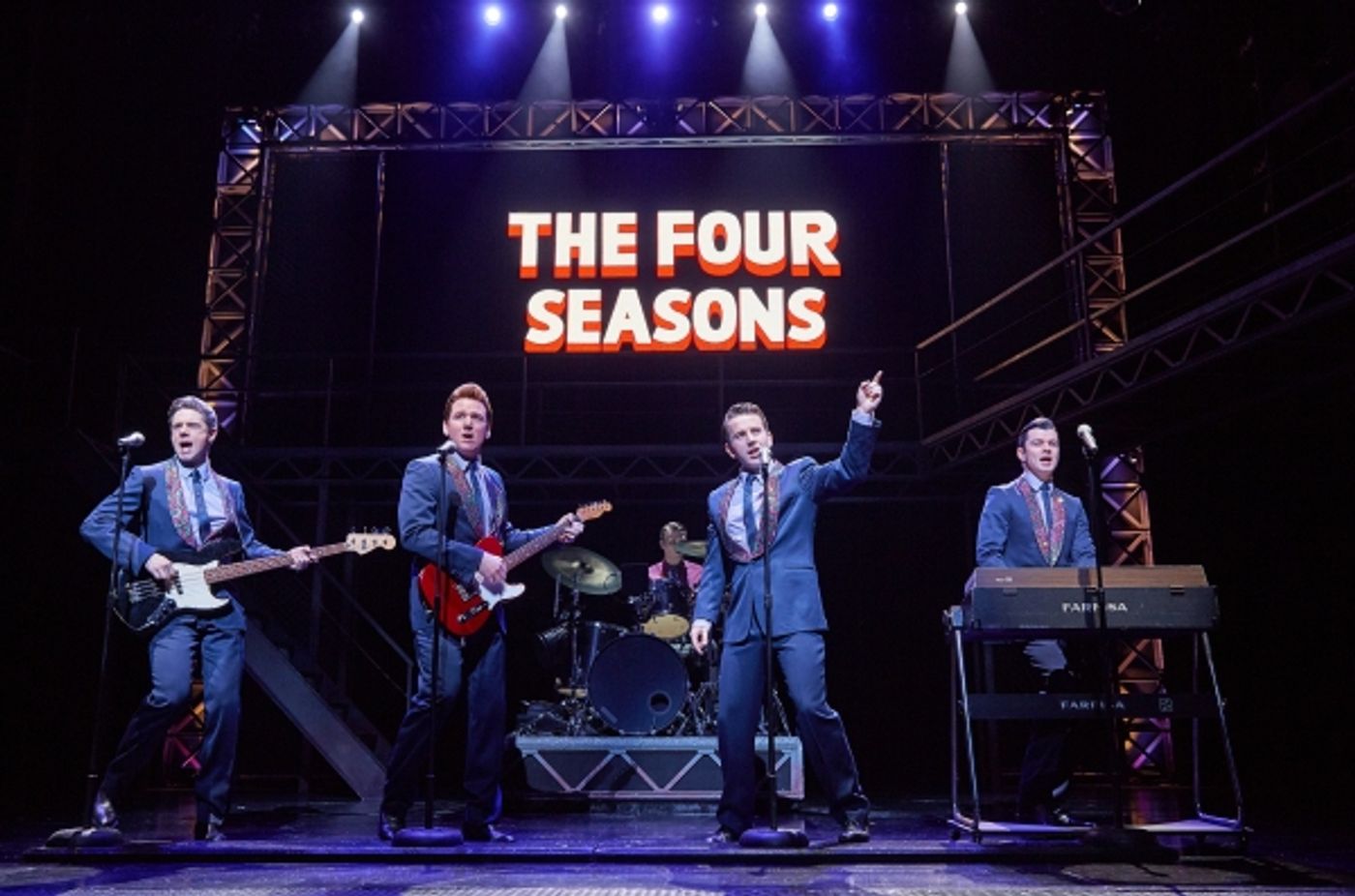 Photo Flash: First Look at New Cast of West End's JERSEY BOYS!  Image