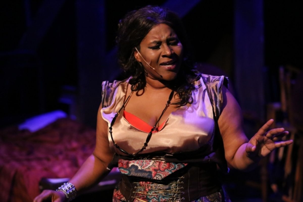 Jenny (Nikki Glenn) sings the ''Solomon Song'' at 