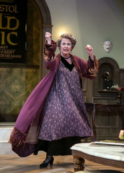 Fanny Cavendish (Elizabeth Shepherd) reminisces about her time in the theatre and wha Photo
