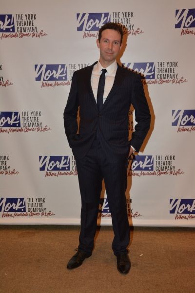 Jeremy Benton Photo