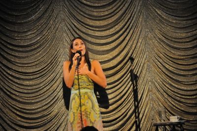 Special guest star Laura Benanti serenades the audience  Photo