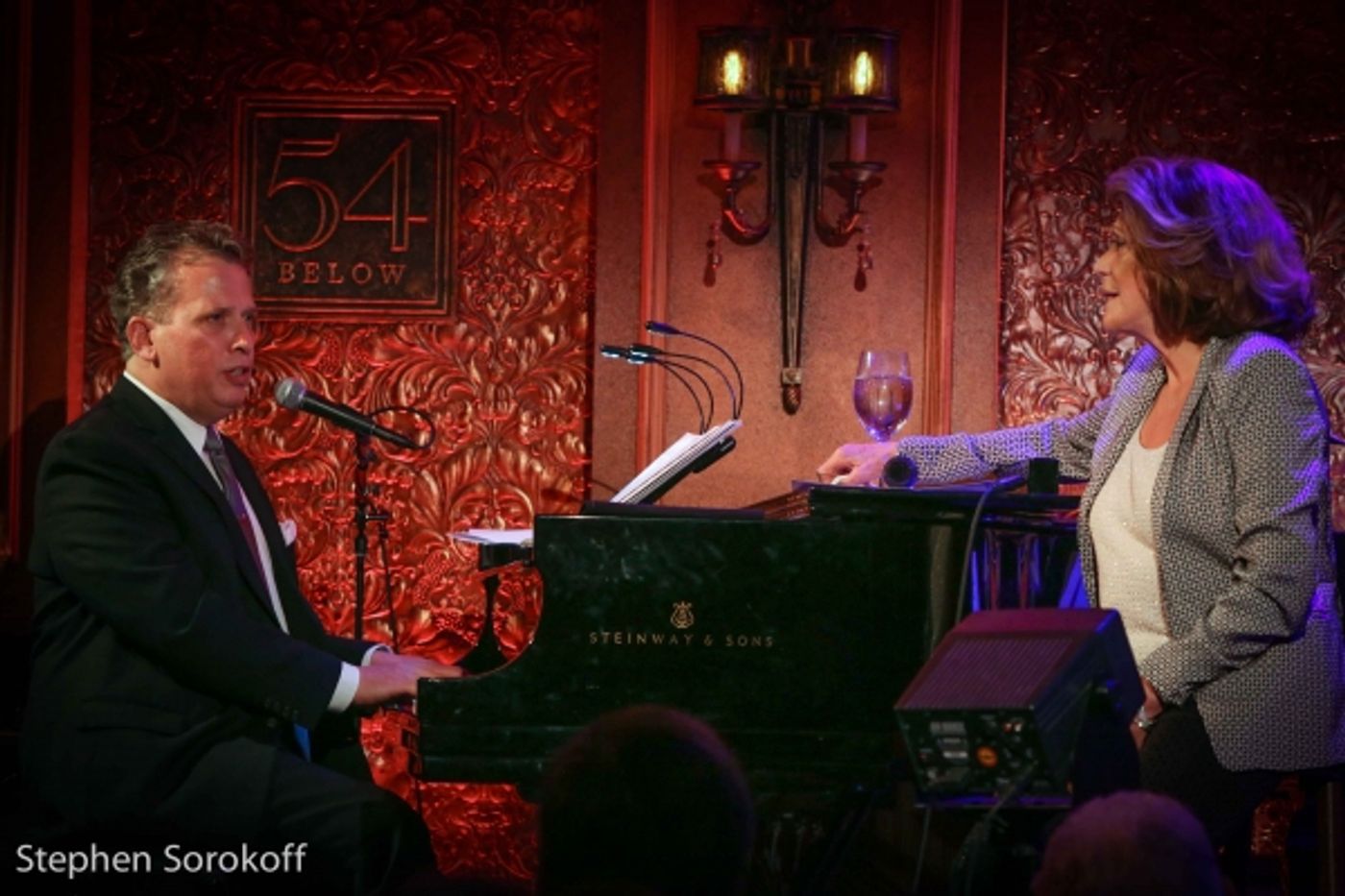 Photo Coverage: Linda Lavin Brings 'Starting Over' to 54 Below  Image