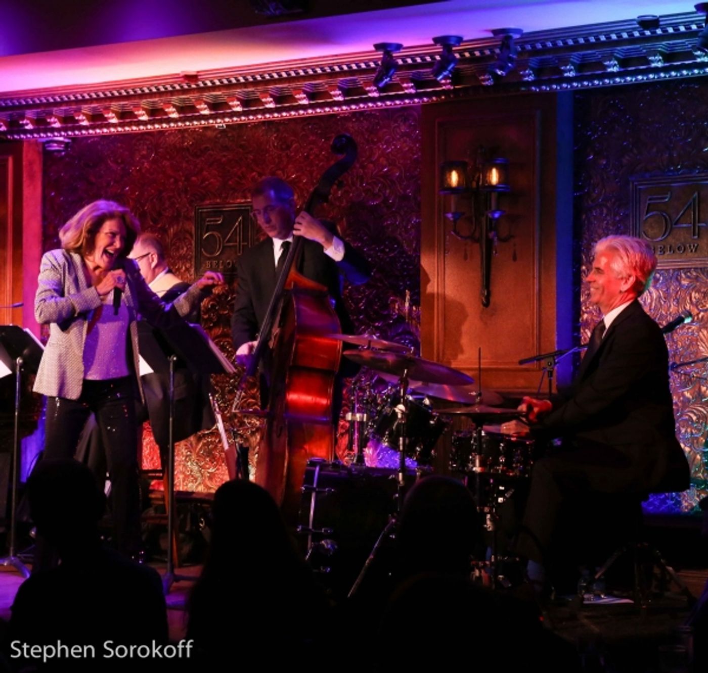 Photo Coverage: Linda Lavin Brings 'Starting Over' to 54 Below  Image