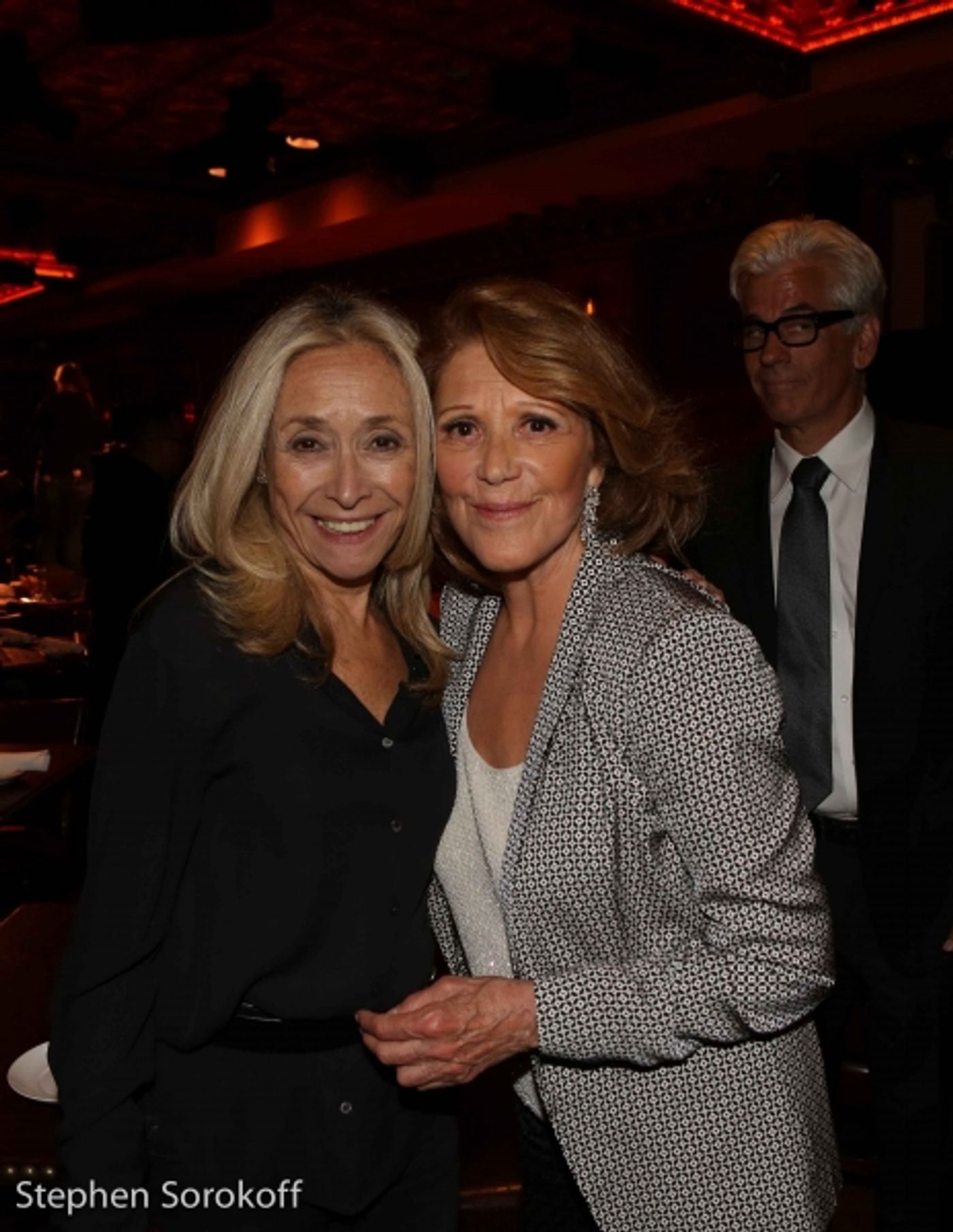 Photo Coverage: Linda Lavin Brings 'Starting Over' to 54 Below  Image