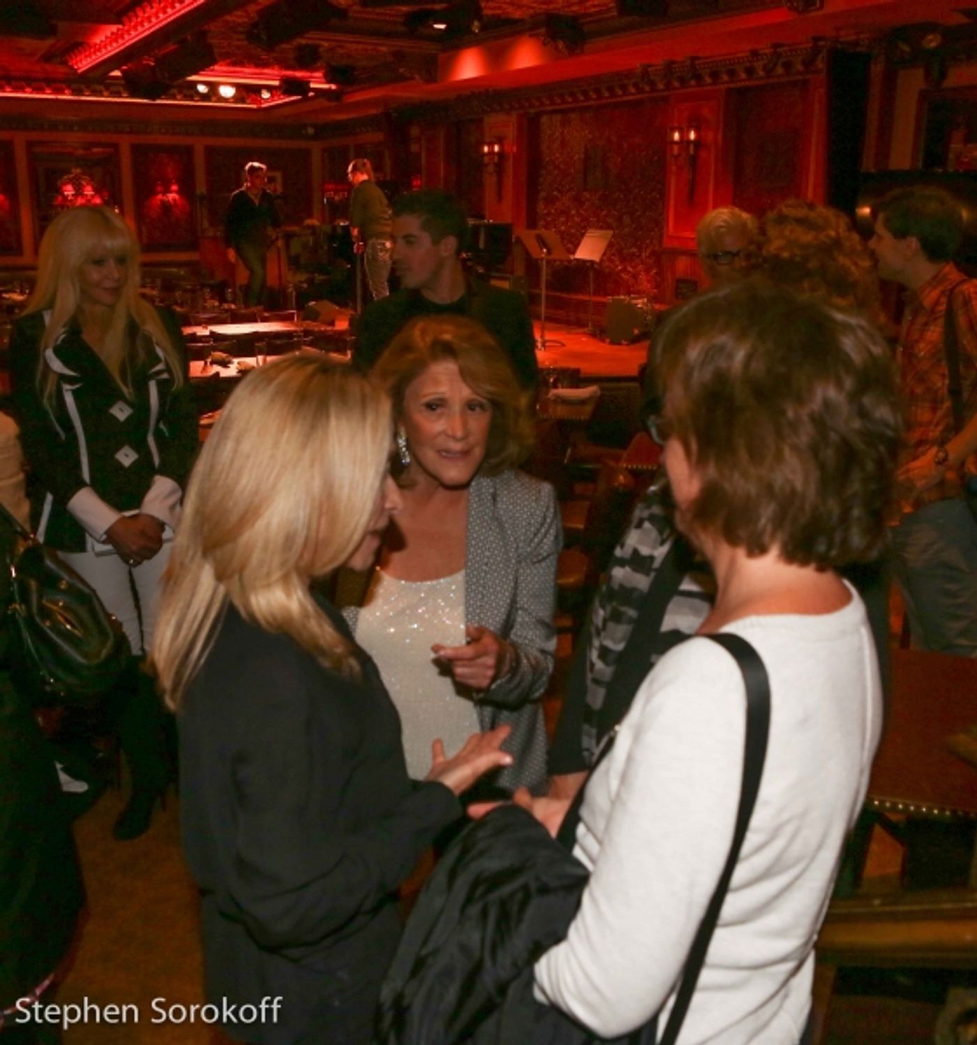 Photo Coverage: Linda Lavin Brings 'Starting Over' to 54 Below  Image