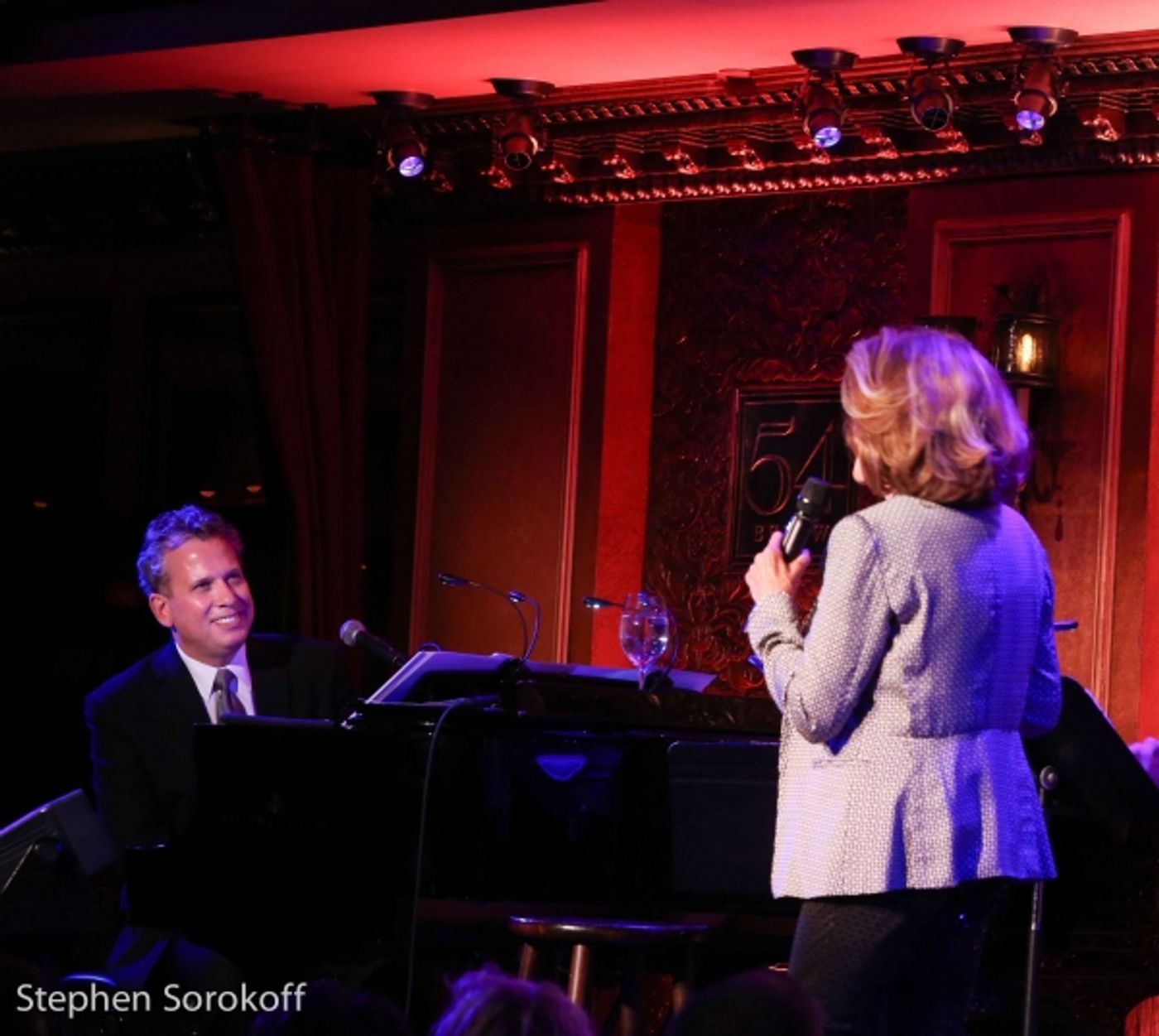 Photo Coverage: Linda Lavin Brings 'Starting Over' to 54 Below  Image