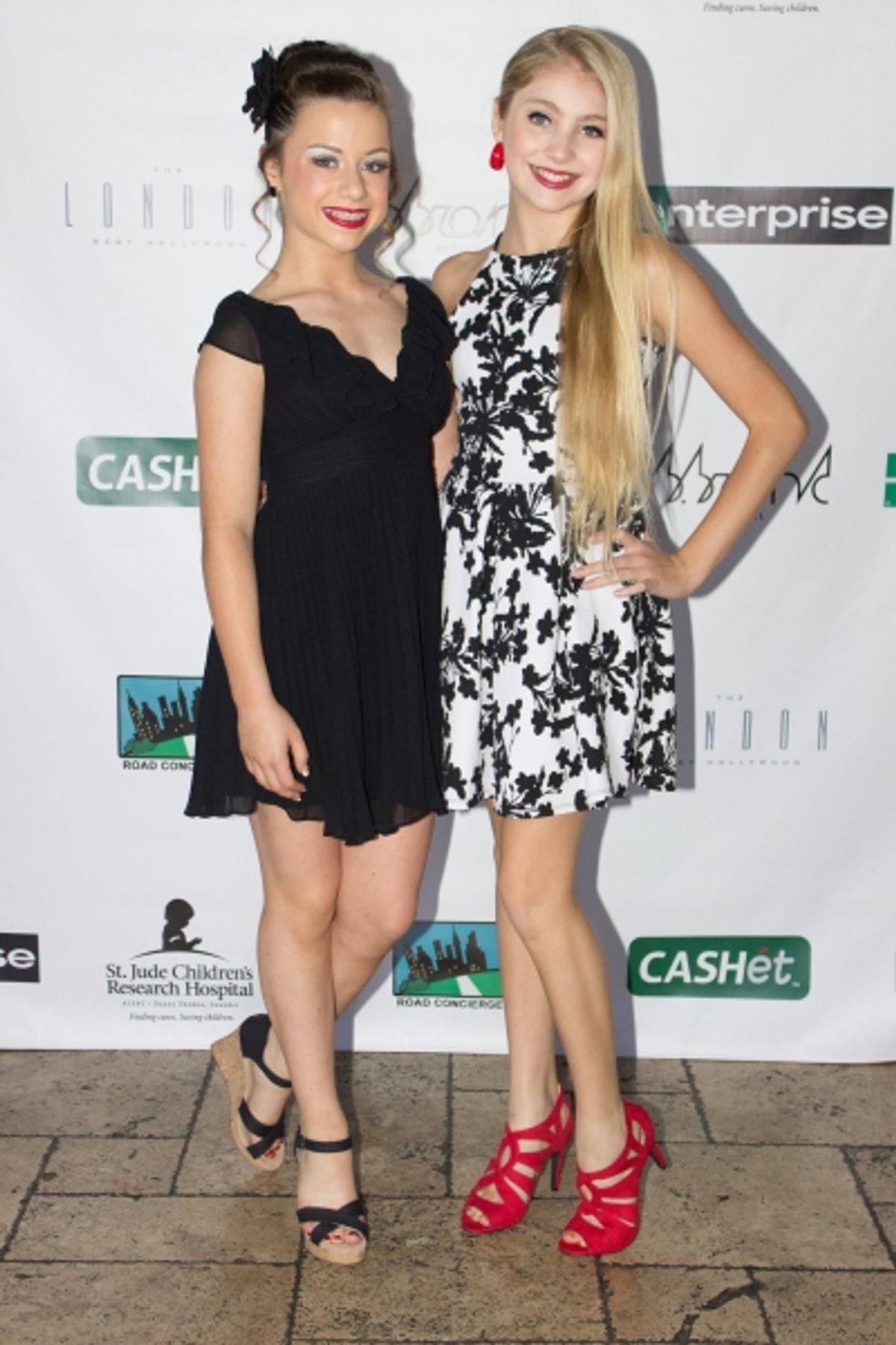 Talia Seitel, Jessalyn Ward at Inside CABARET FOR A CAUSE at Rockwell Table & Stage