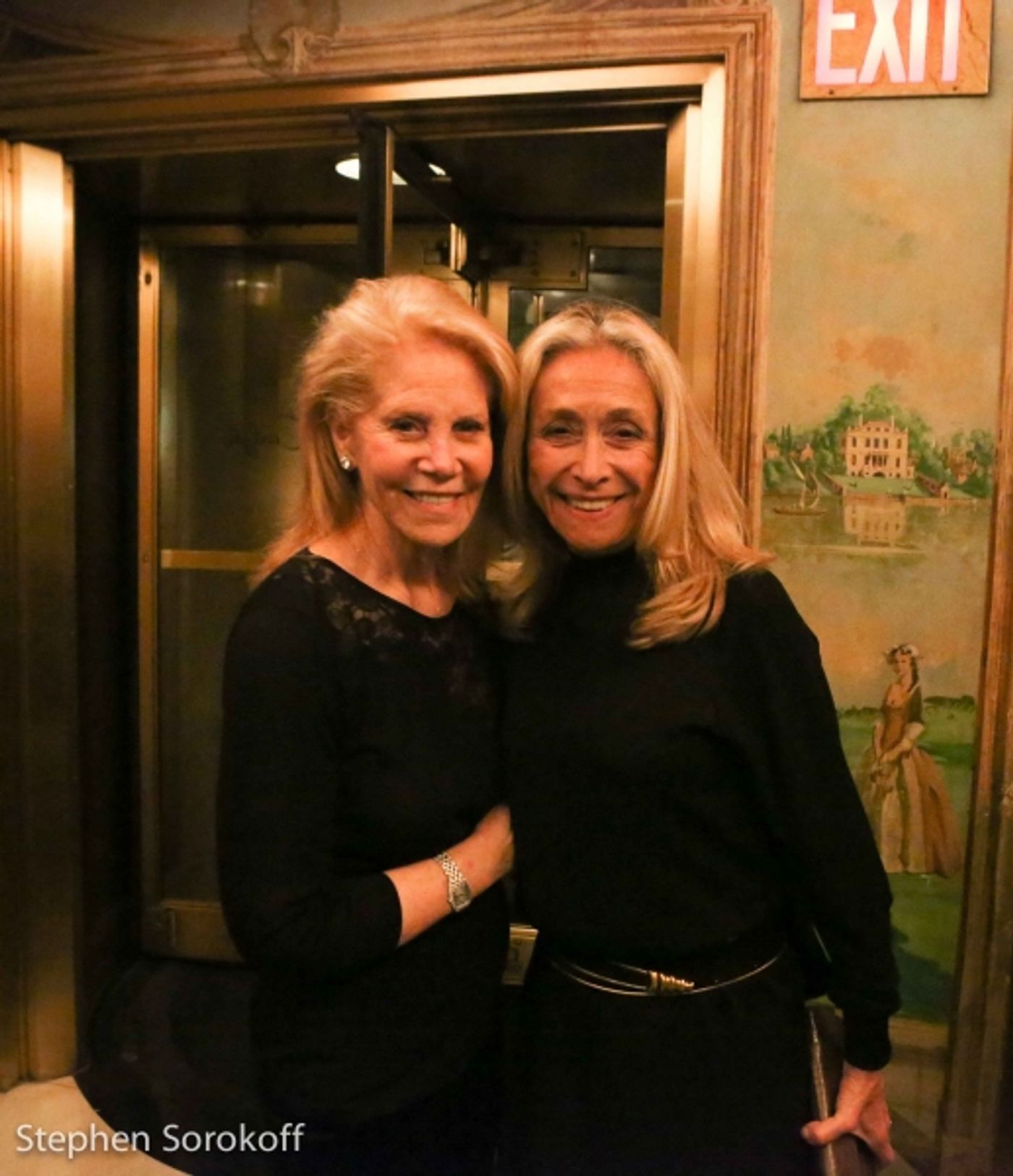 Photo Coverage: ALAN CUMMING SINGS SAPPY SONGS at Cafe Carlyle  Image