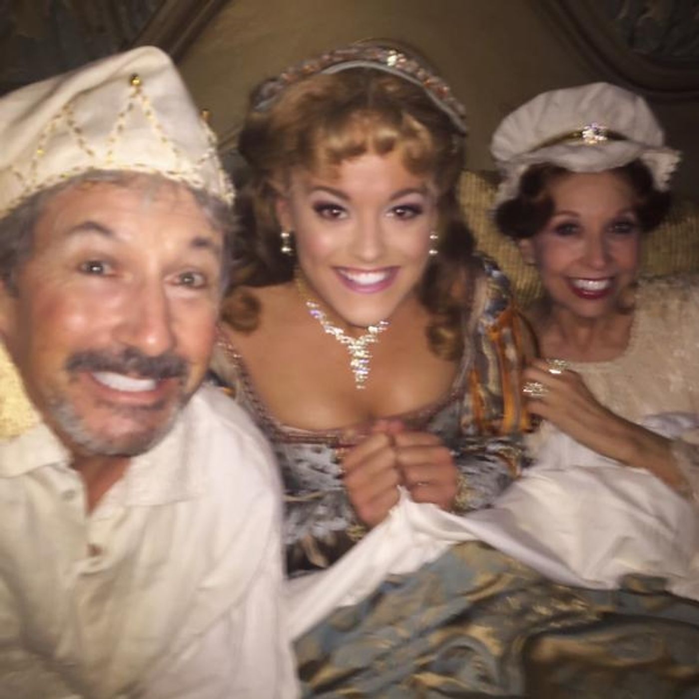 Photo Flash: Saturday Intermission Pics, 6/06- Tony Awards Edition! AN AMERICAN IN PARIS, SOMETHING ROTTEN!, THE KING AND I and More Photo Flash: Saturday Intermission Pics, 6/06- Tony Awards Edition! AN AMERICAN IN PARIS, SOMETHING ROTTEN!, THE KING AND I and More Image