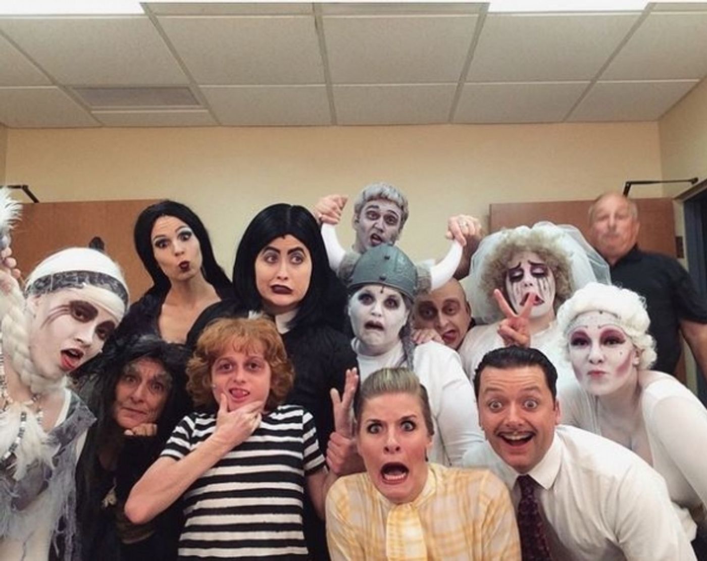 Photo Flash: Saturday Intermission Pics, 6/06 Pt. 2- ON THE TOWN, THE KING AND I, and More!  Image