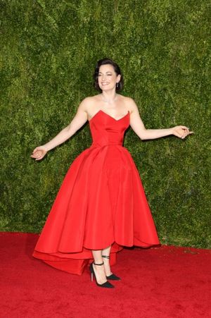 Laura Michelle Kelly Photo