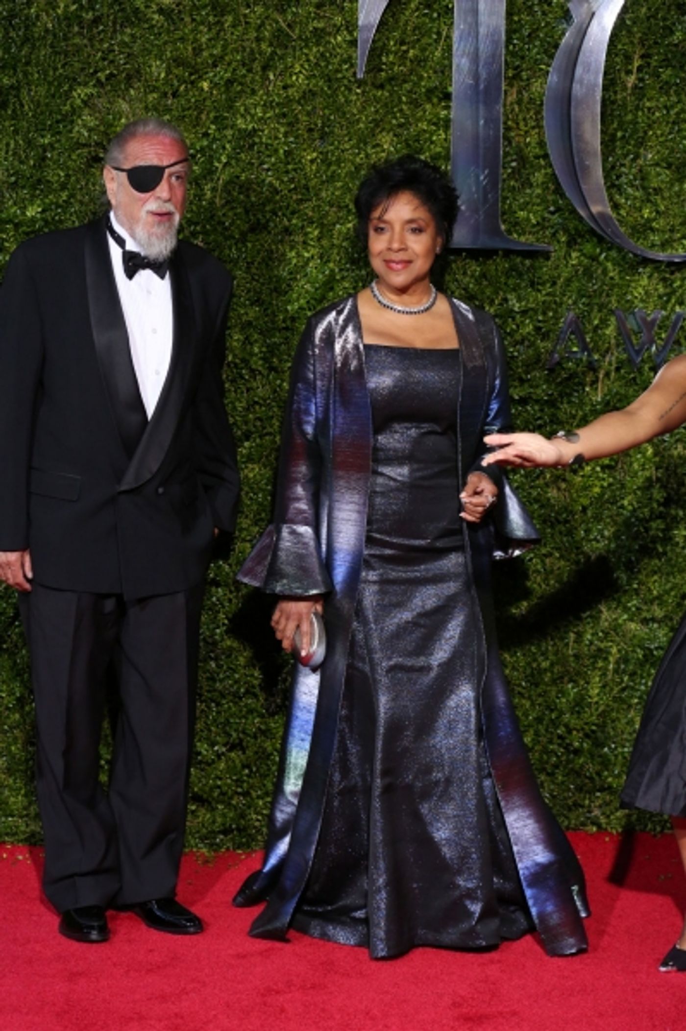 Photo Coverage: 2015 Tony Awards Red Carpet Arrivals - Part 4 Image