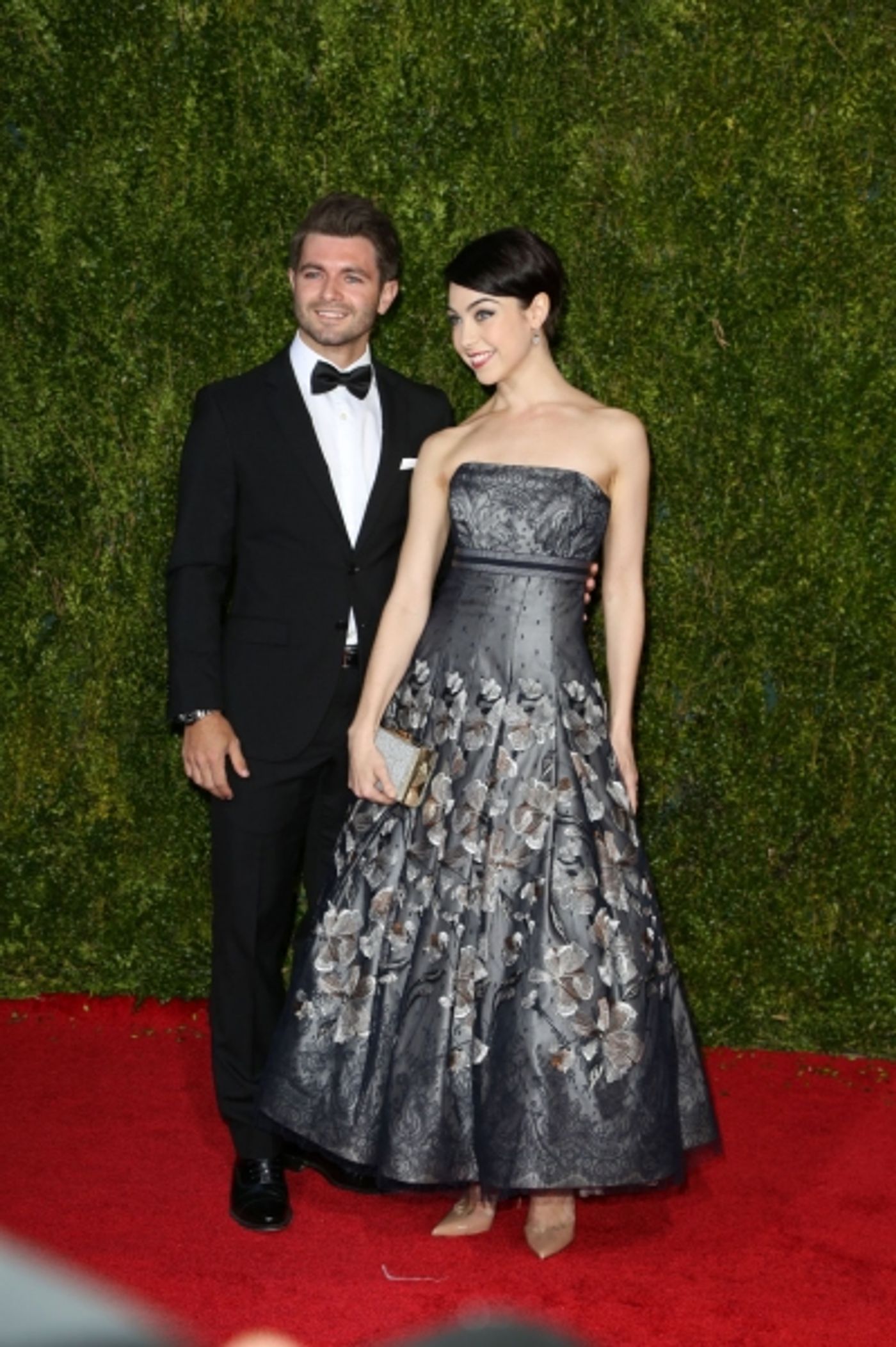 Photo Coverage: 2015 Tony Awards Red Carpet Arrivals - Part 4 Image