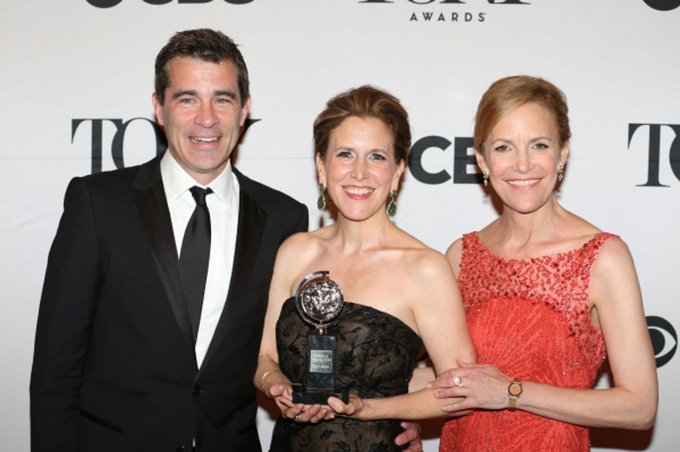Photo Coverage: Meet the 2015 Tony Award Winners, Part 3 - Kelli O'Hara, Michael Cerveris, FUN HOME Team and More! Image