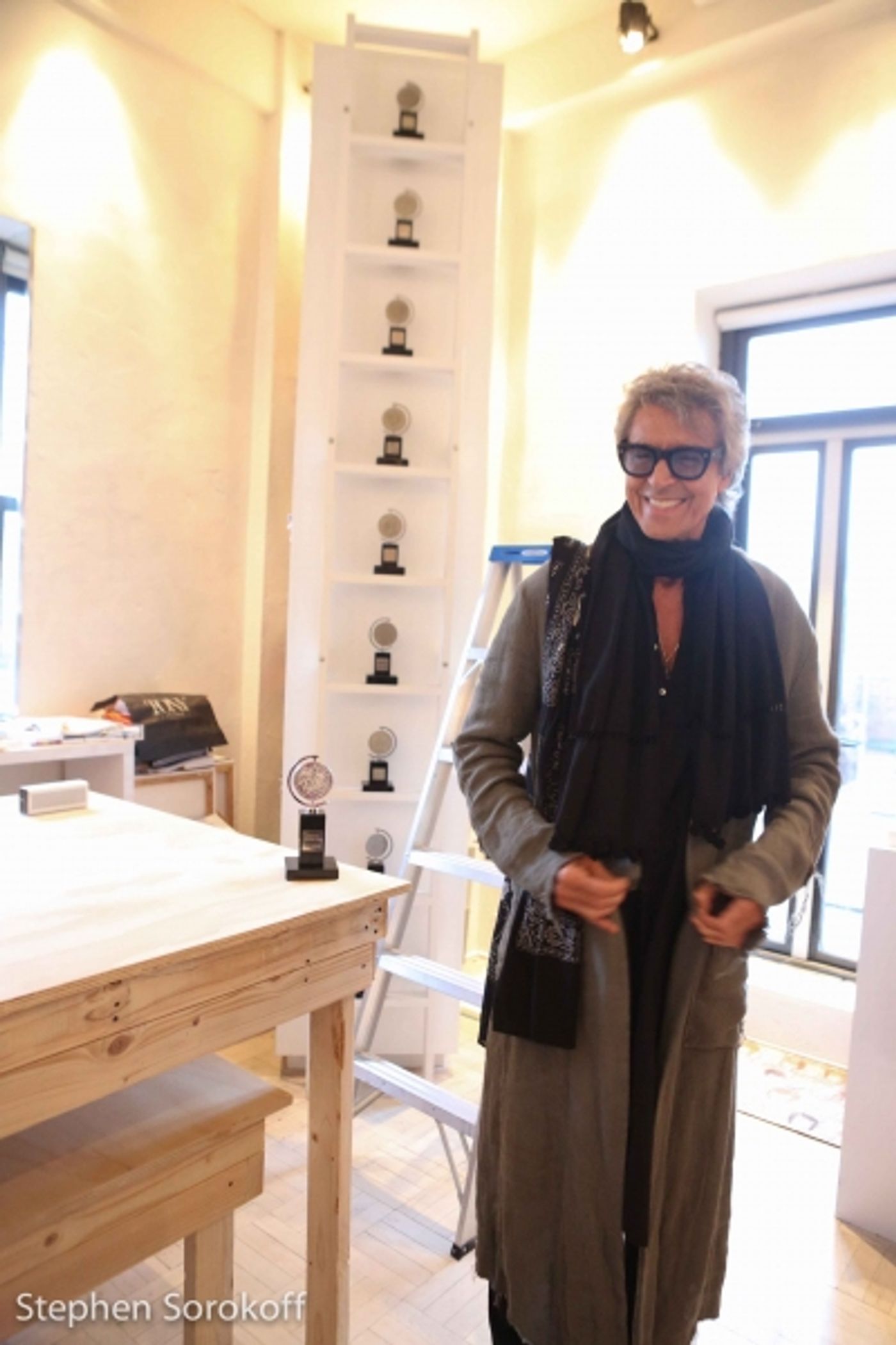 Photo Coverage: Tommy Tune Brings Home Lifetime Achievement Tony Award  Image