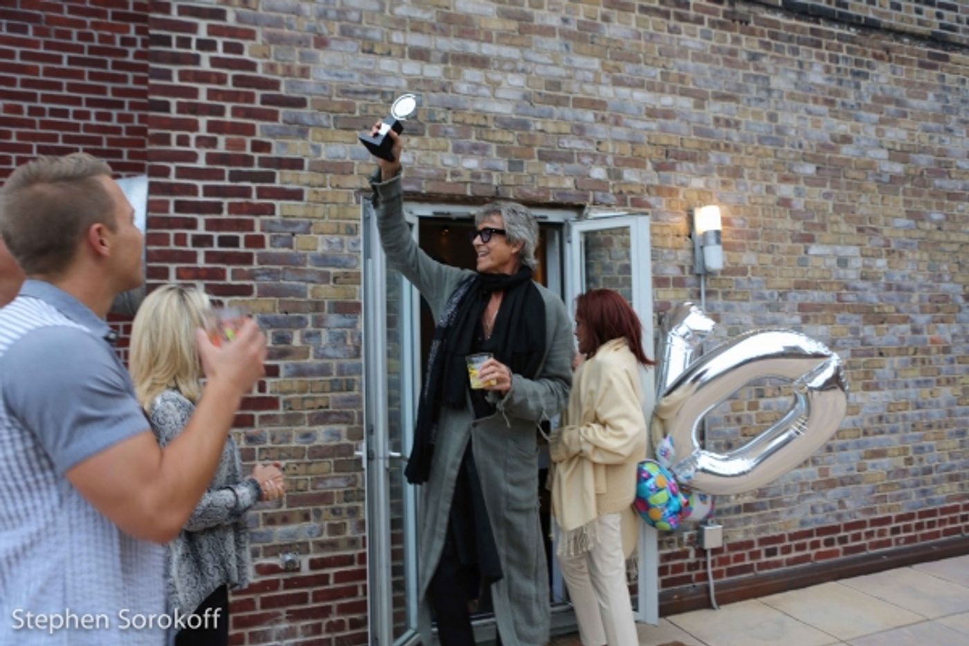 Photo Coverage: Tommy Tune Brings Home Lifetime Achievement Tony Award  Image