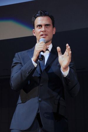 Cheyenne Jackson Photo