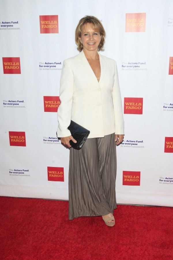  Gabrielle Carteris  Photo