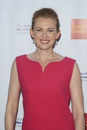 Mireille Enos  Photo
