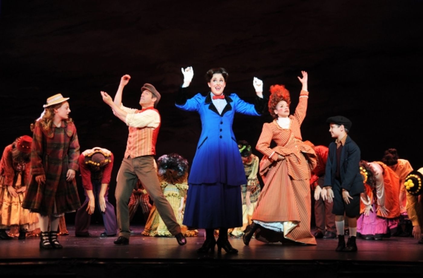 Photo Flash: First Look at Pittsburgh CLO's MARY POPPINS  Image