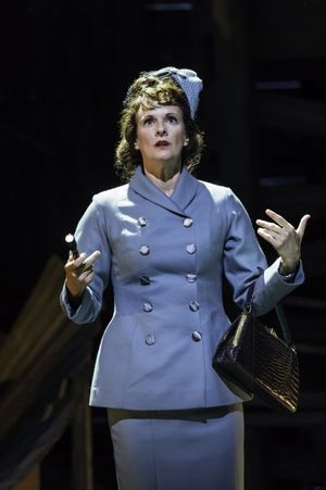 Sian Reeves @ BroadwayWorld Sian Reeves Photo