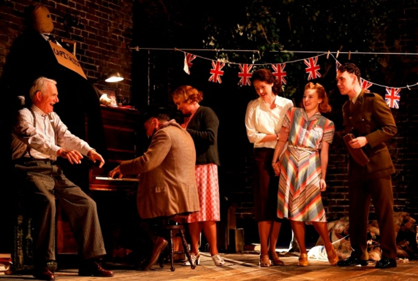 Photo Flash: First Look at Westport Country Playhouse's AND A NIGHTINGALE SANG Photo Flash: First Look at Westport Country Playhouse's AND A NIGHTINGALE SANG Image