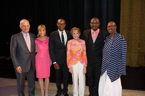 Gala Co-Chairs Eric and Daria Wallach, Gala Honorary Chair Tyson Beckford, Board Memb Photo
