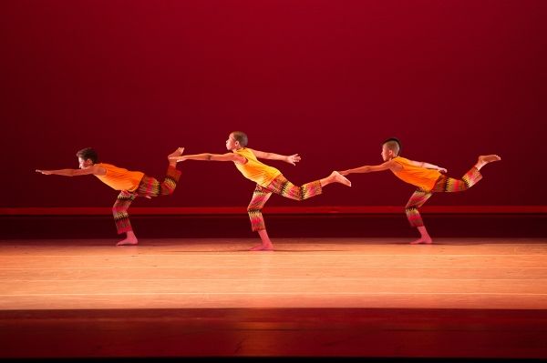 Students from The Ailey School in Synergy by Carlos Dos Santos at the 2015 Ailey Spir Photo