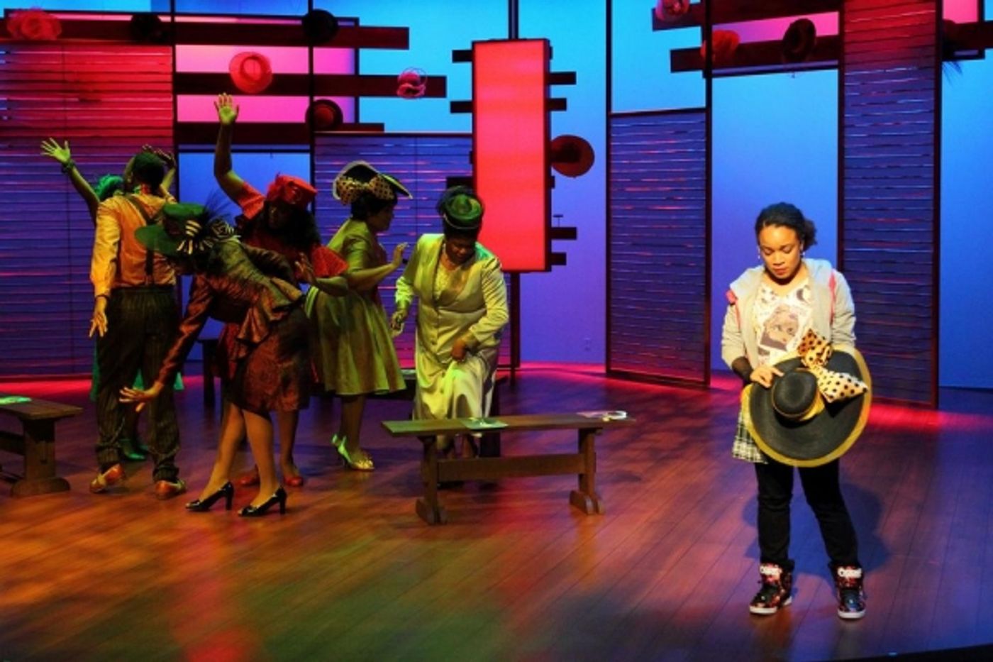 Photo Flash: First Look at The Human Race Theatre Co's CROWNS, Beginning Tonight  Image