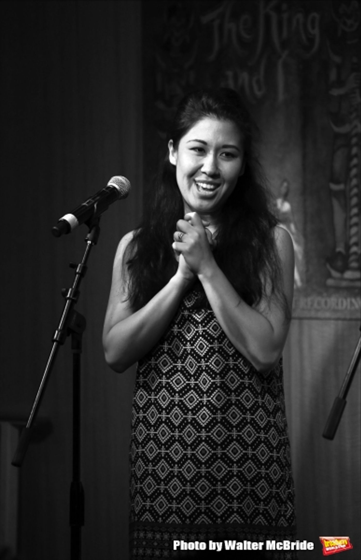 Photo Coverage: THE KING AND I Cast Celebrates Album Release at Barnes & Noble Image