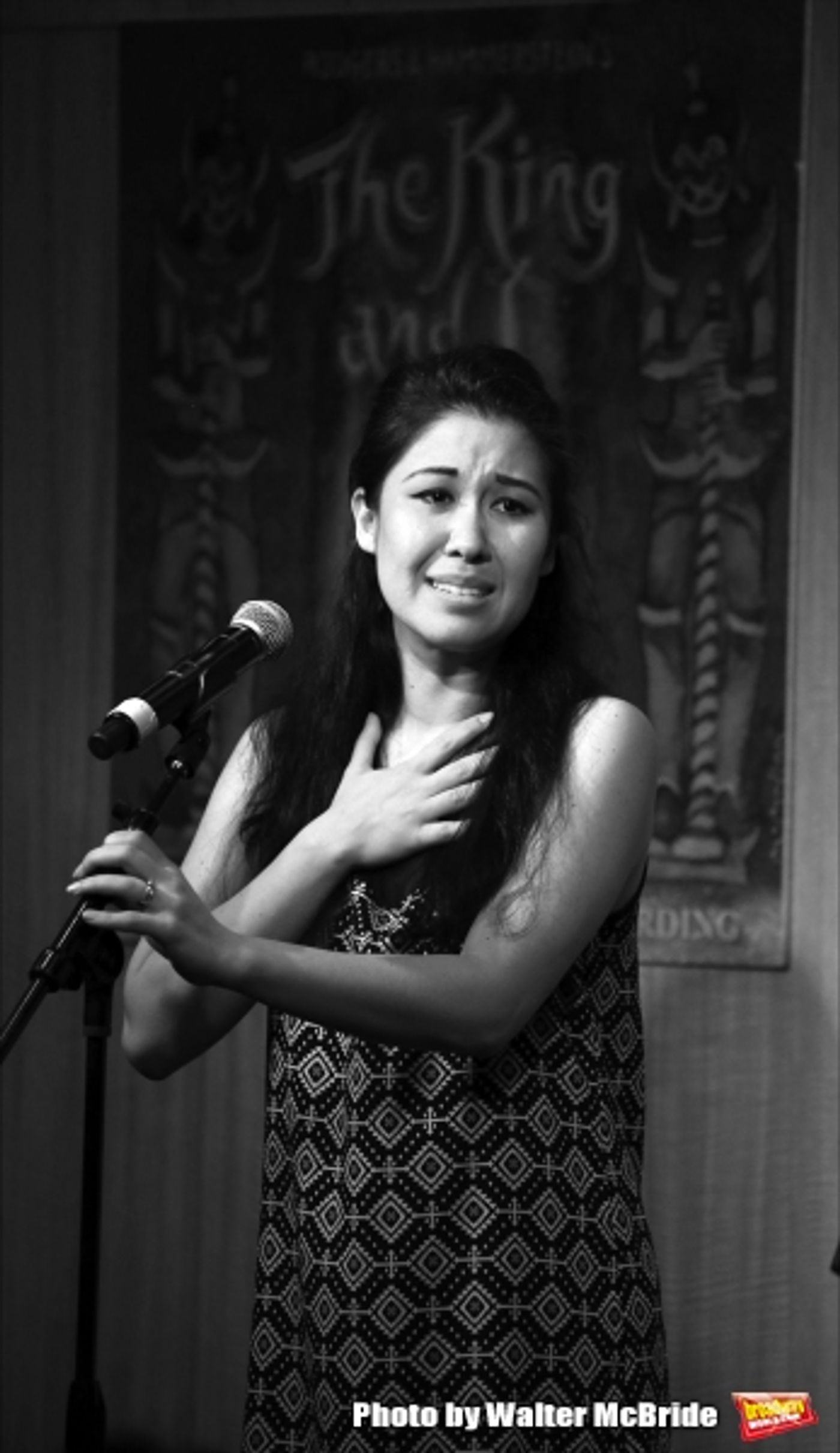 Photo Coverage: THE KING AND I Cast Celebrates Album Release at Barnes & Noble Image