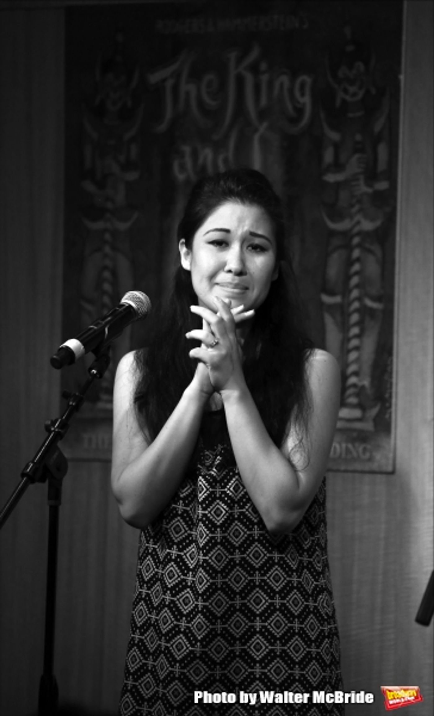 Photo Coverage: THE KING AND I Cast Celebrates Album Release at Barnes & Noble Image