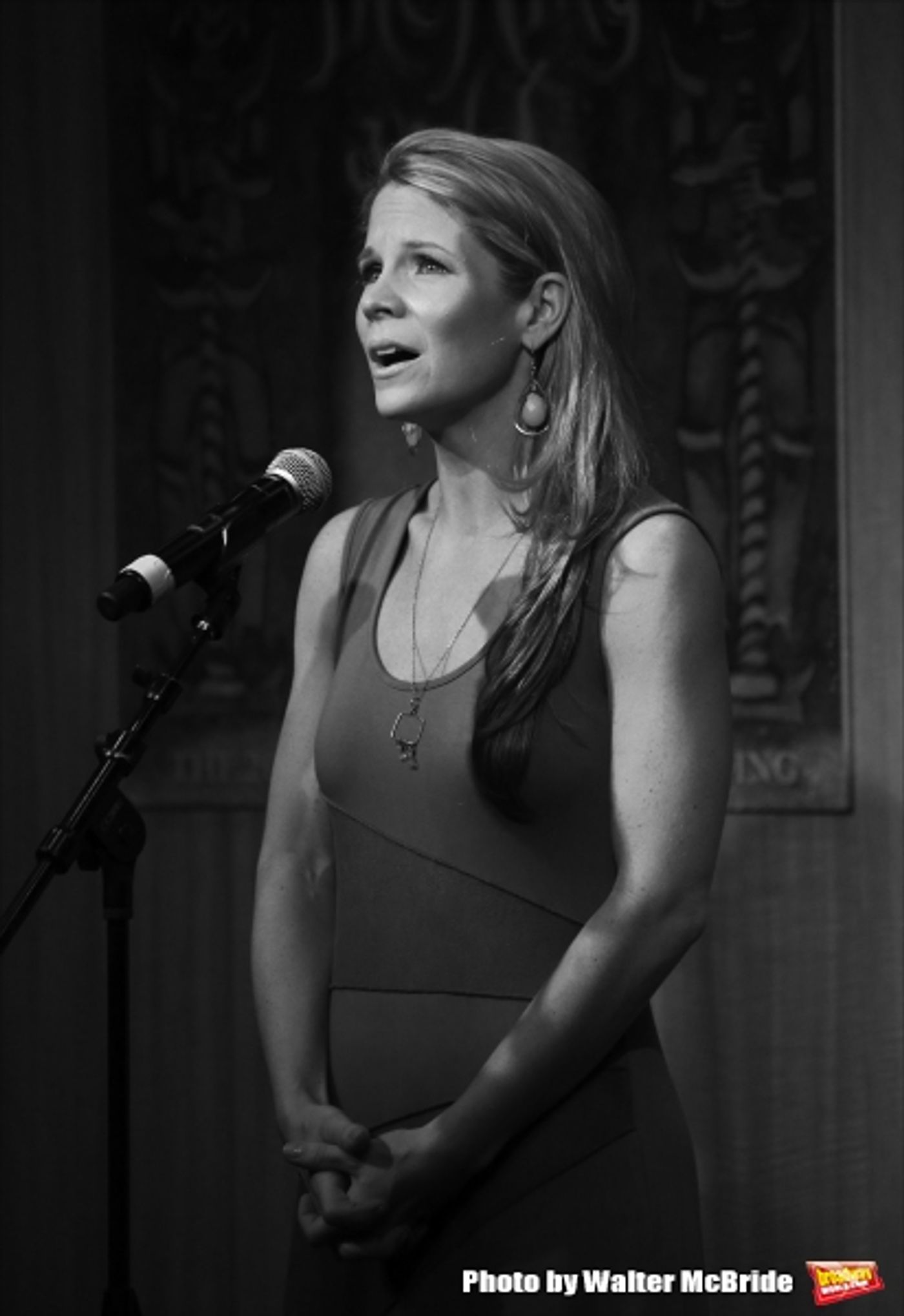 Photo Coverage: THE KING AND I Cast Celebrates Album Release at Barnes & Noble Image