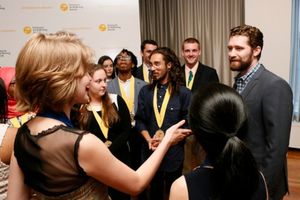 Matthew Morrison Photo