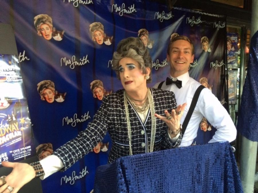 Photo Flash: Off-Broadway's 'MRS. SMITH' Stops by Schmackary's to Plead for Help Finding Her Cat, Carlyle Image