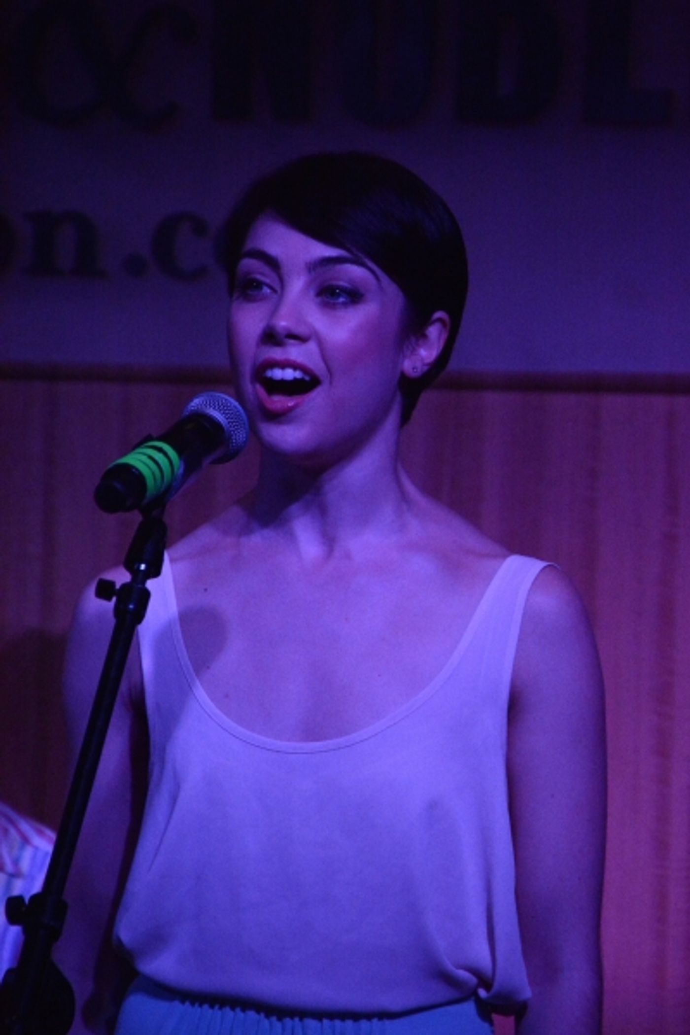Photo Coverage: Robert Fairchild, Leanne Cope, and AN AMERICAN IN PARIS Company Celebrate Album Release at Barnes and Noble Image